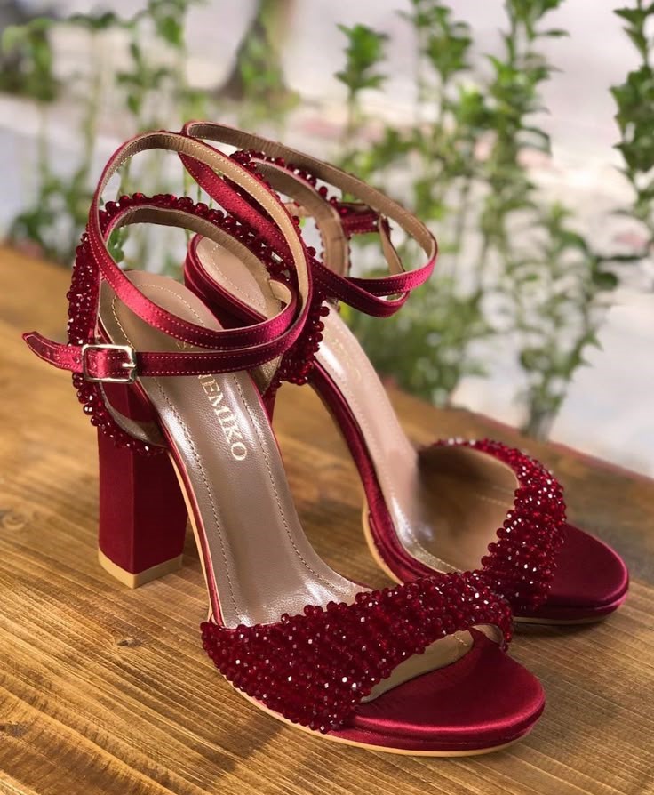 Bride Hill Sandal